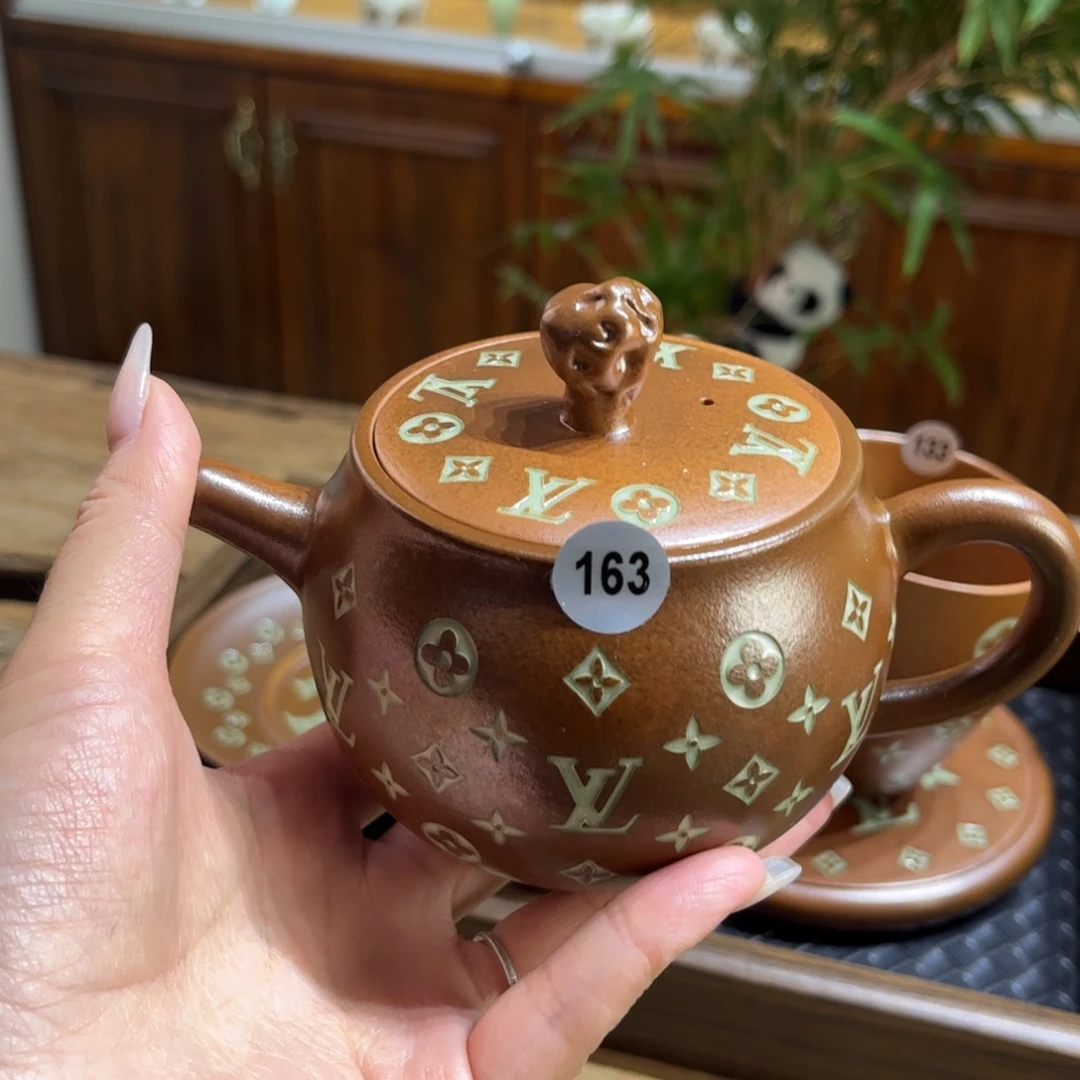 保***笑草木灰老花壶填釉