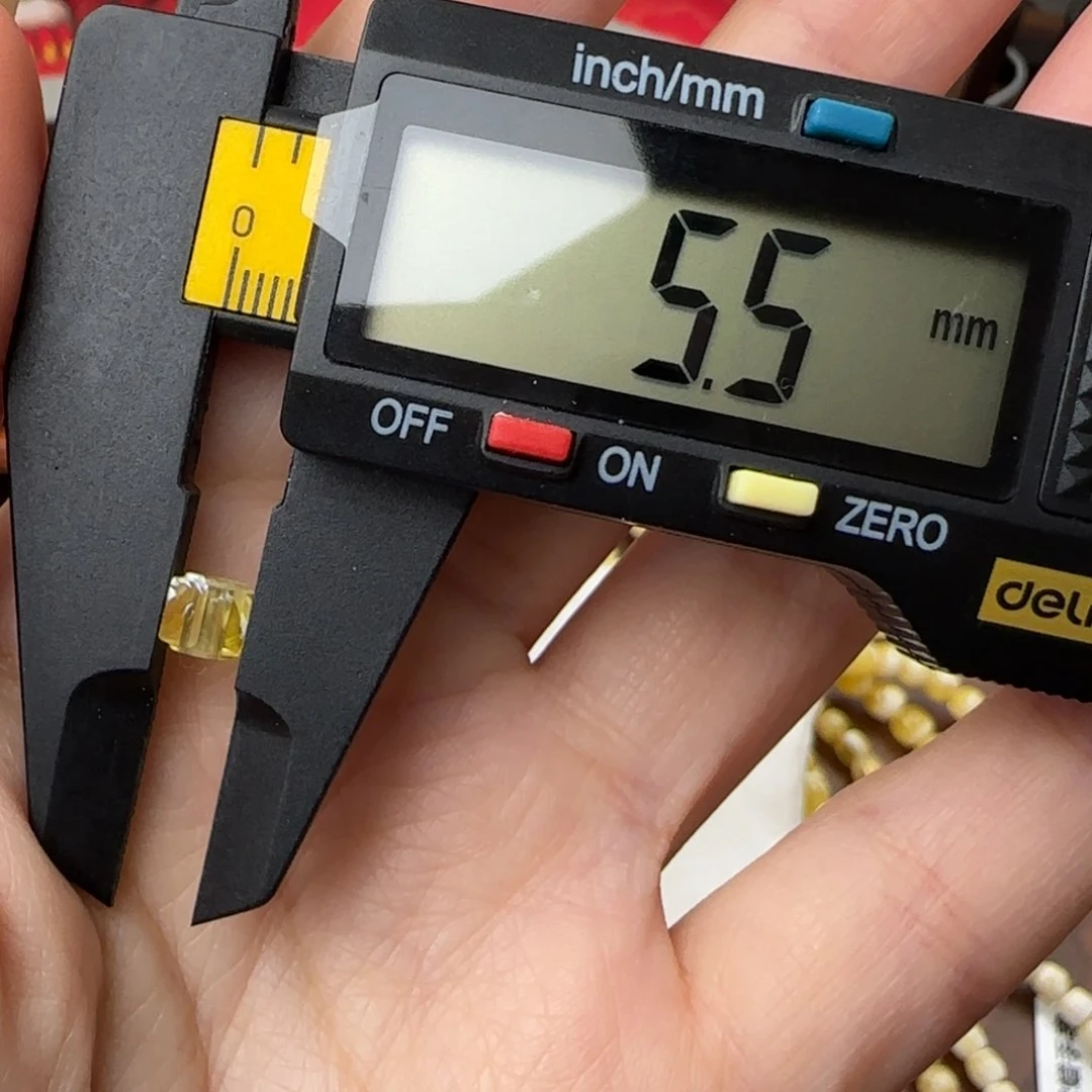 琥珀珠宝奇石未镶嵌5.5