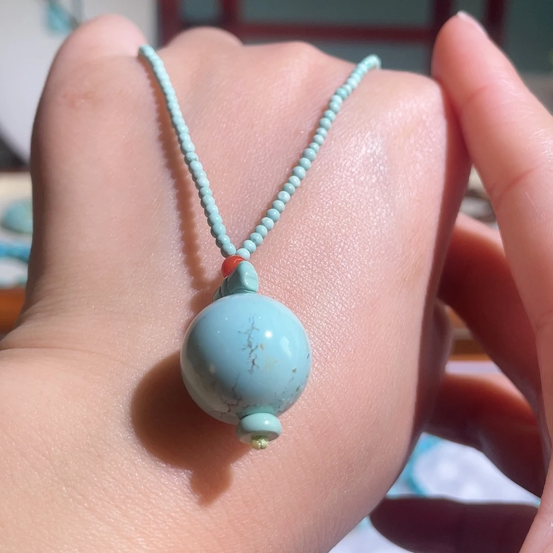 绿松石配饰未镶嵌