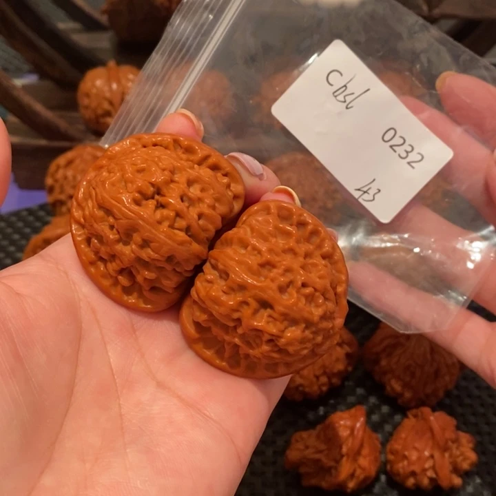 小***3文玩核桃把件精品白狮子