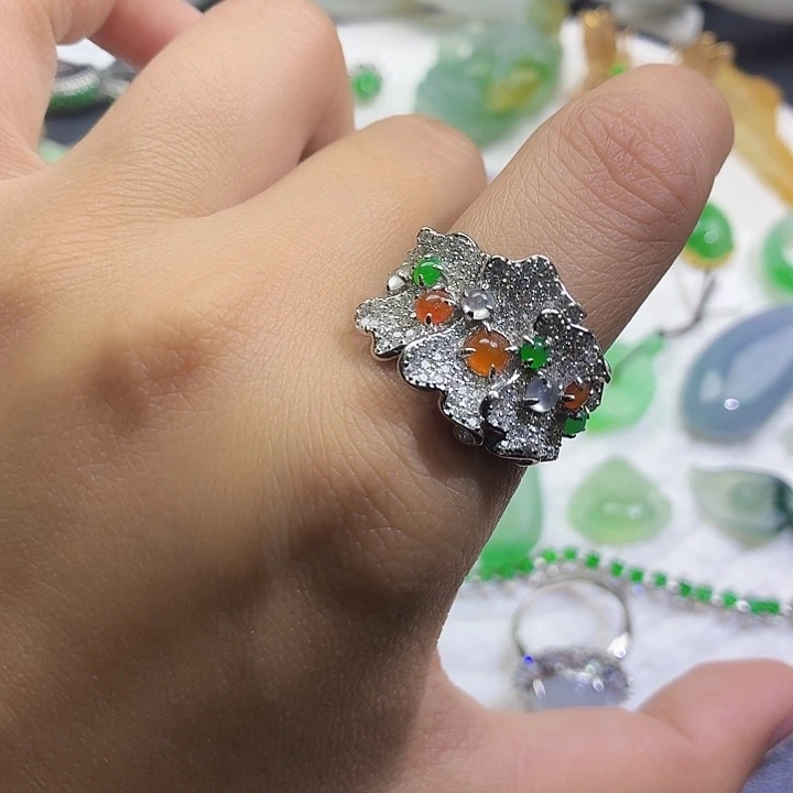 翡翠未镶嵌戒指戒指