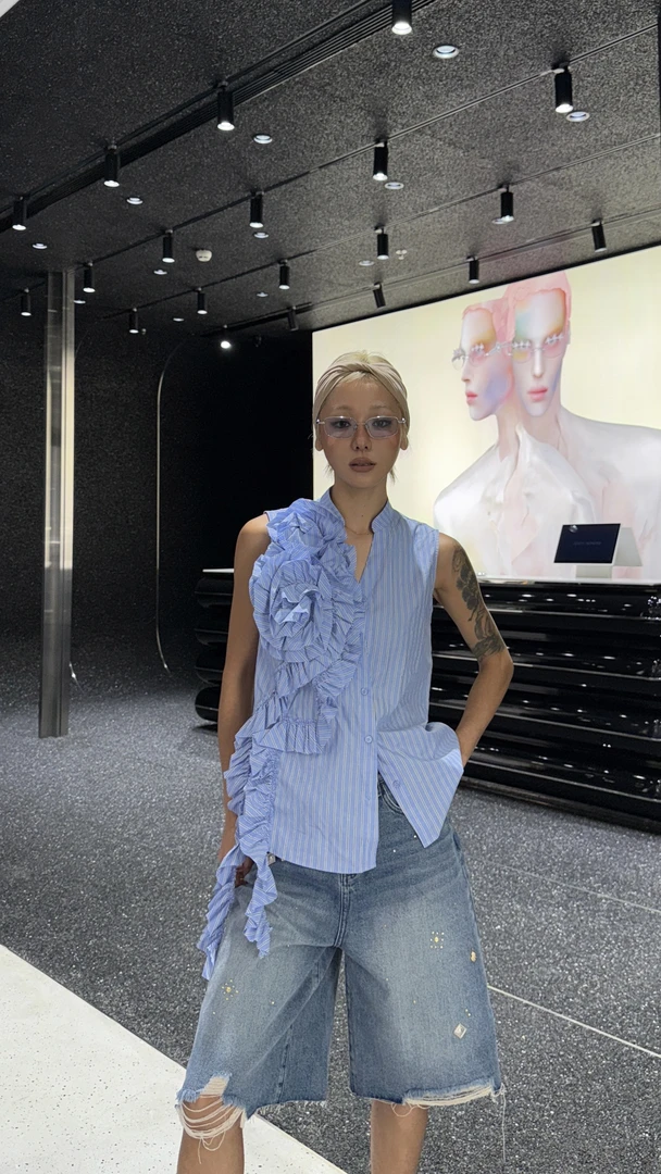 无袖立体玫瑰花条纹个性衬衫25391