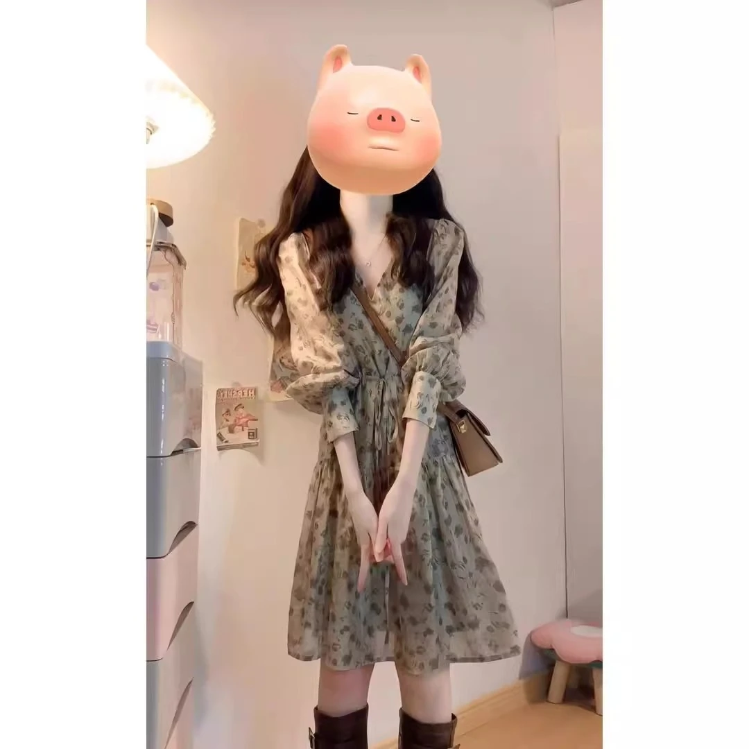 早春甜美穿搭女2025新款翻领美式复古外套小众印花连衣裙两件套装