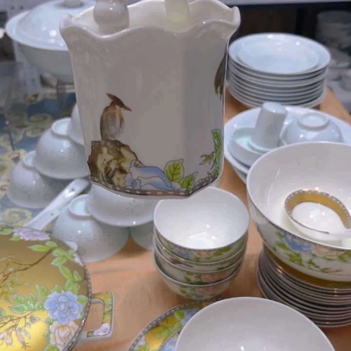 瓷片琴瑟和鸣花篮一个微瑕