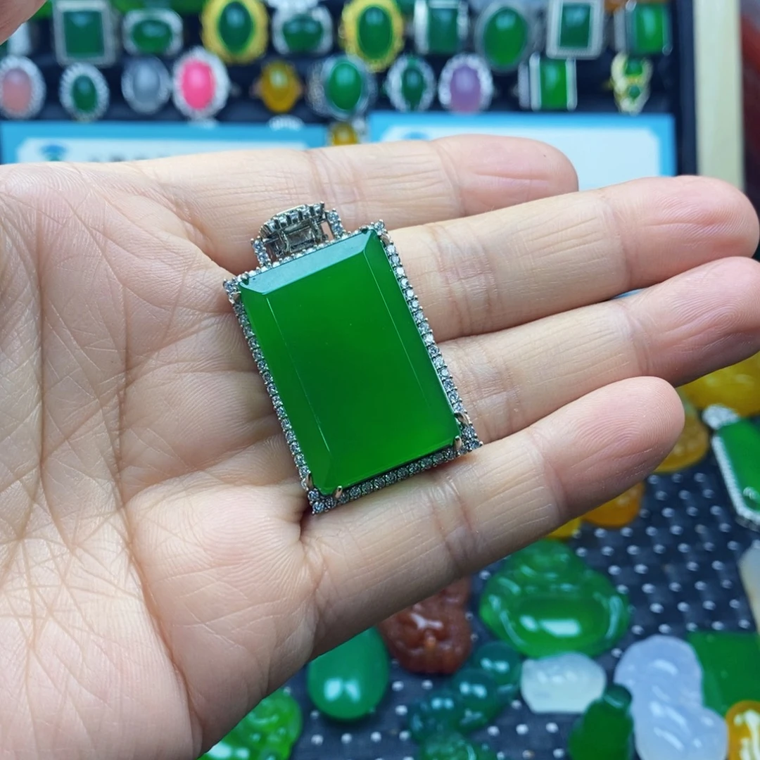 玛瑙/玉髓合金颈饰