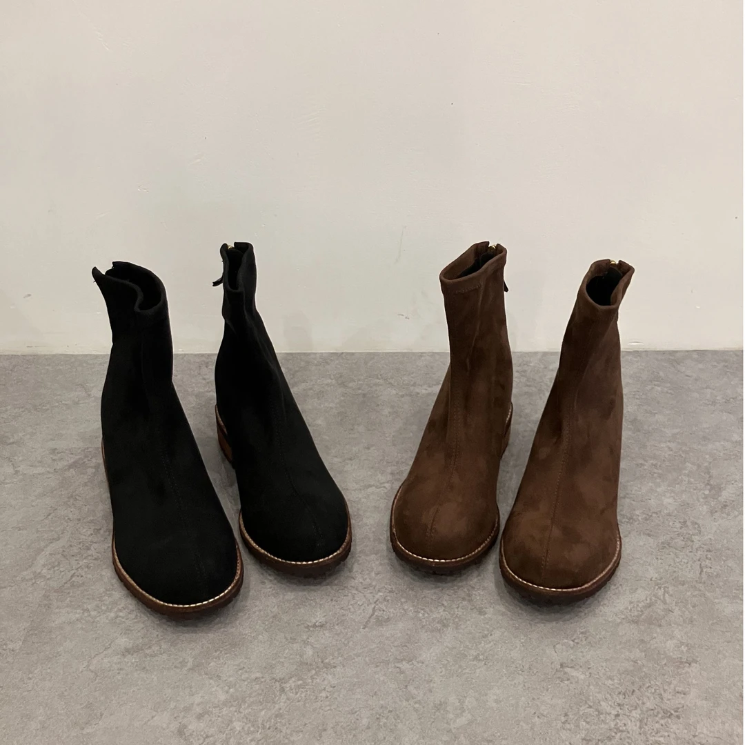 法式复古风高级感简约百搭绒面圆头粗跟后拉链气质短靴秋冬靴子