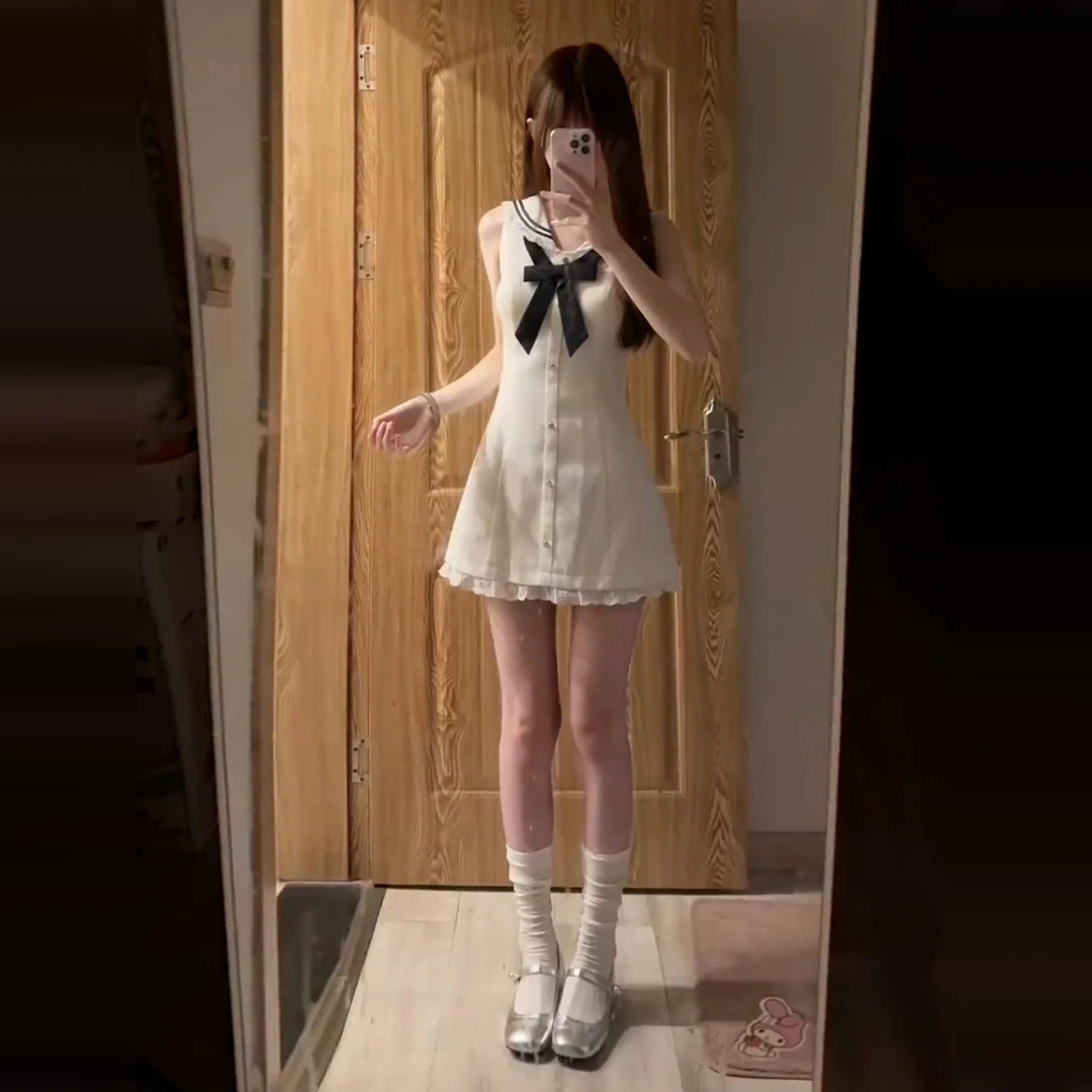 法式气质无袖白色连衣裙子女夏季2025新款学院风海军领收腰小短裙