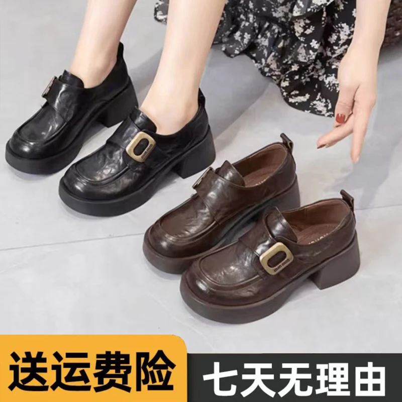2025年早春新款扣子洋气中跟4厘米方跟上班乐福鞋单里单鞋女鞋子