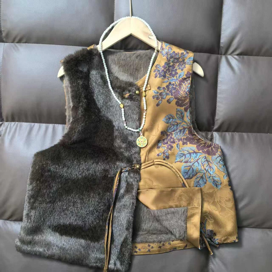 1688双拼马甲妈妈装高贵新款妈妈装洋气收腰过膝法式