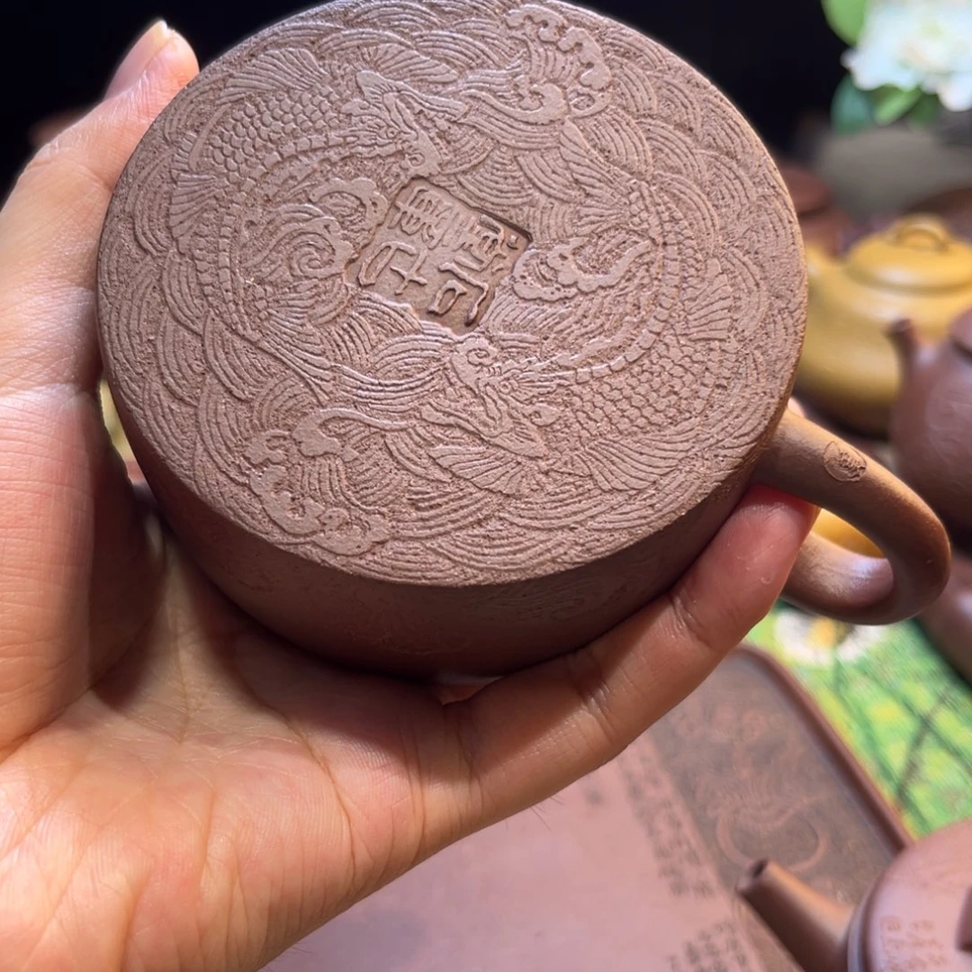 茶壶紫砂紫泥汉瓦150cc龙鱼