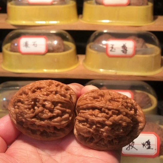 欲****酒文玩核桃把件蚂蚁王