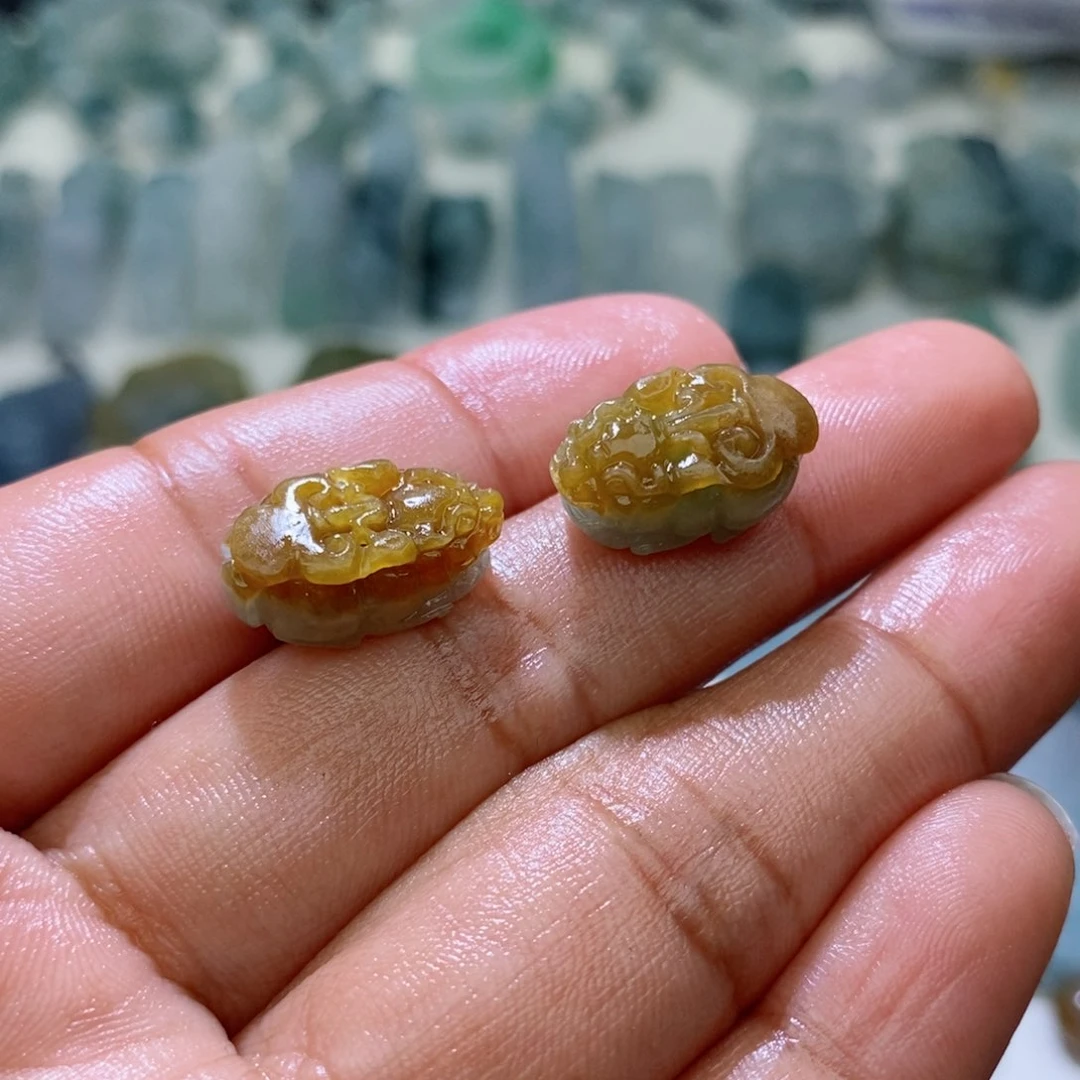 定制翡翠未镶嵌毛货