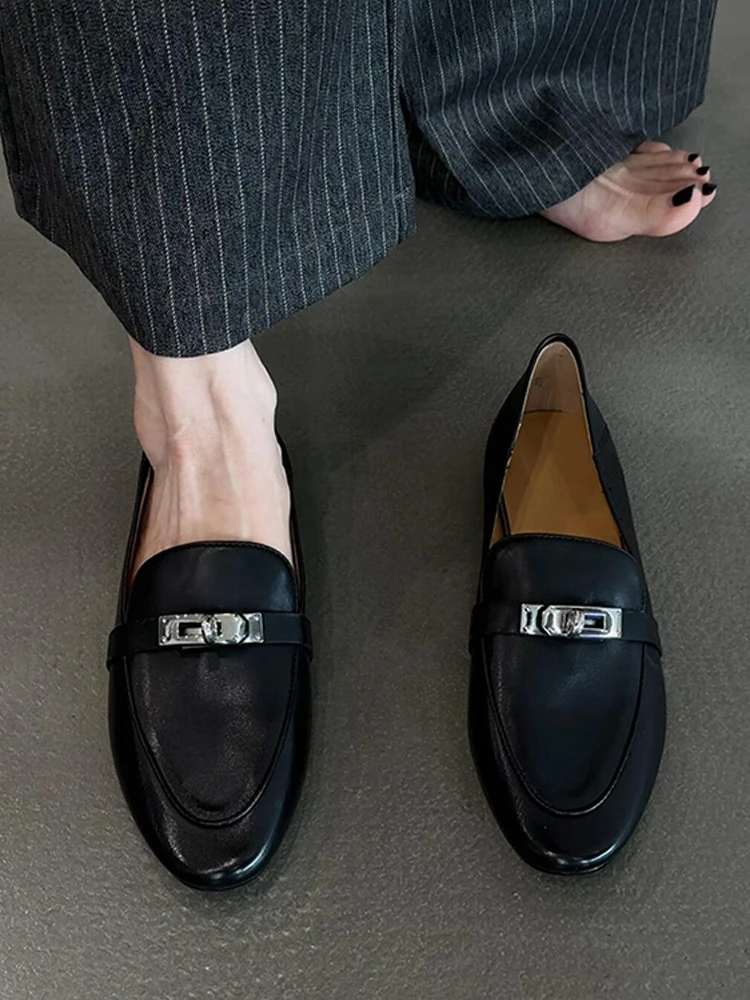 羊皮版~英伦复古圆头金属扣乐福鞋女通勤百搭真皮平底小皮鞋单鞋