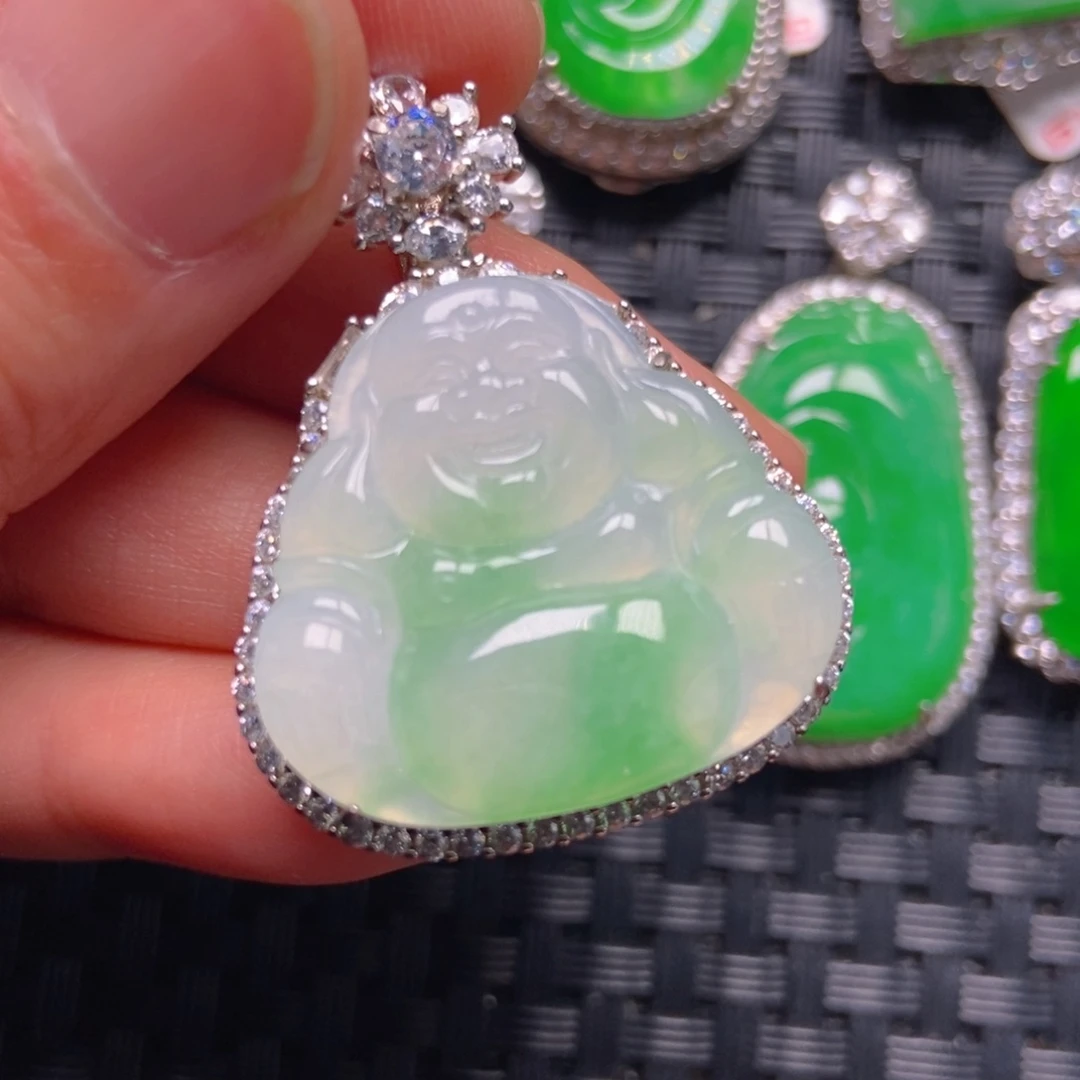 翡翠银S925镶嵌颈饰佛公吊坠