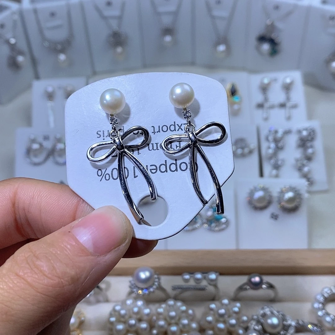 未镶嵌耳饰淡水珍珠