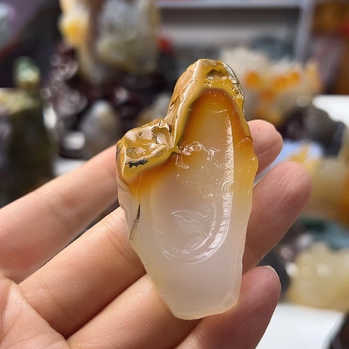 玛瑙/玉髓颈饰未镶嵌