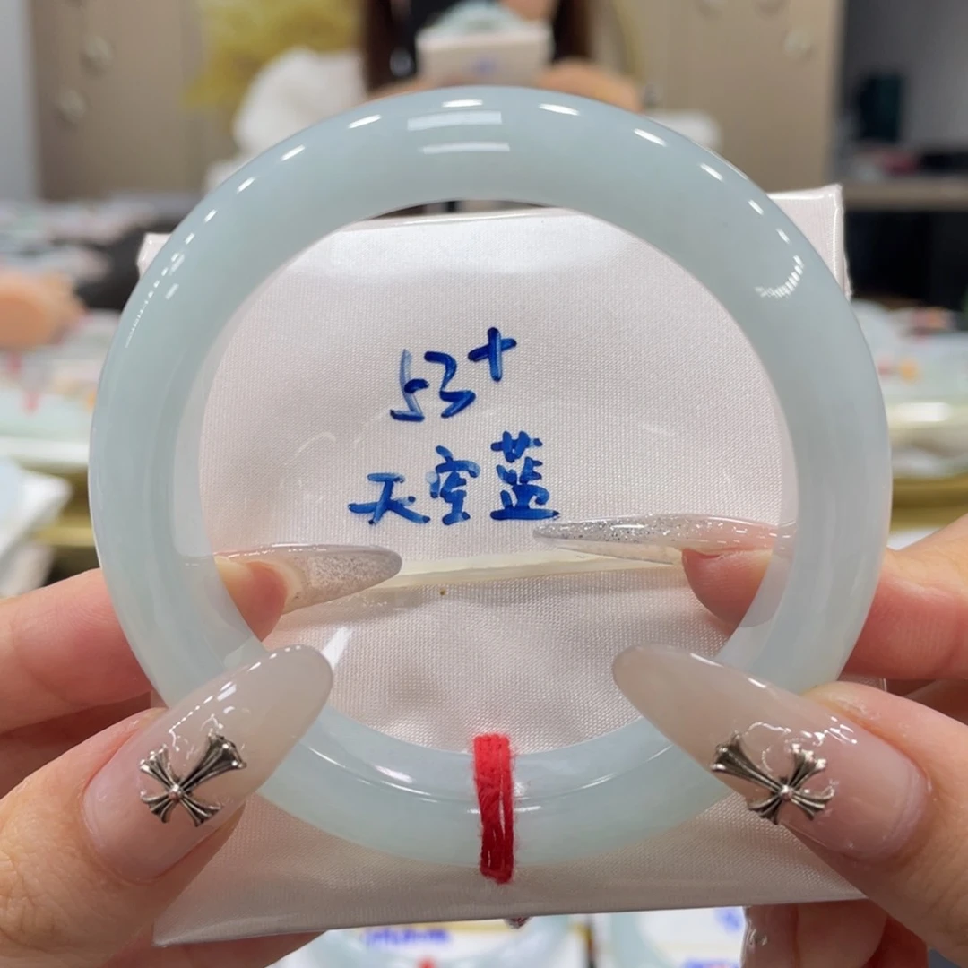 未镶嵌手镯翡翠翡翠
