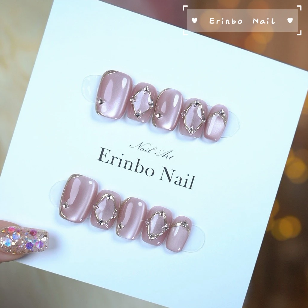 卓淇宝【镜中秘境】设计师原创裸粉色猫眼手绘魔镜欧式短款穿戴甲