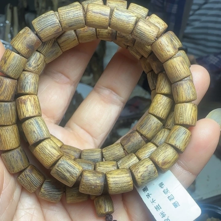 仙***儿沉香碎屑沉香0.8多圈桶珠29克