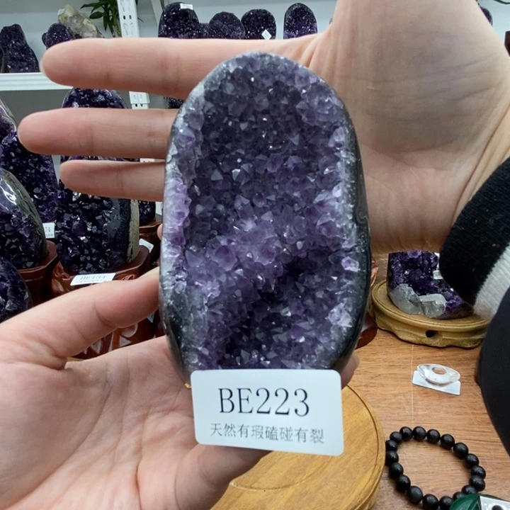 紫晶大型摆件（非配饰）未镶嵌