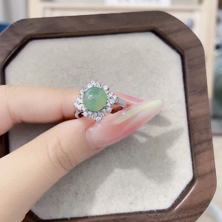 翡翠未镶嵌颈饰天然翡翠Ａ货