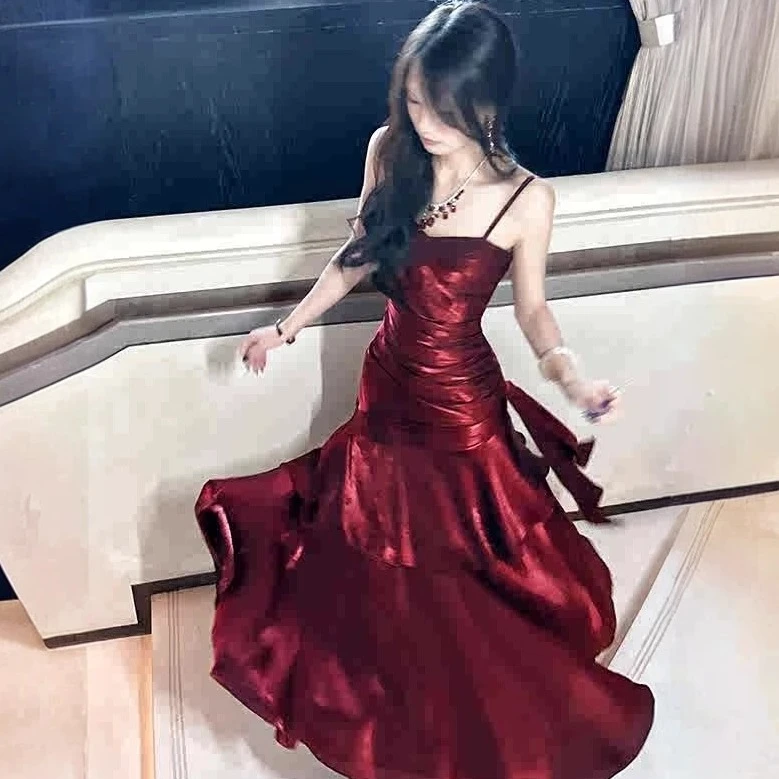 气质人鱼姬吊带连衣裙女年会宴会成人礼敬酒服礼服长裙小个子瘦身