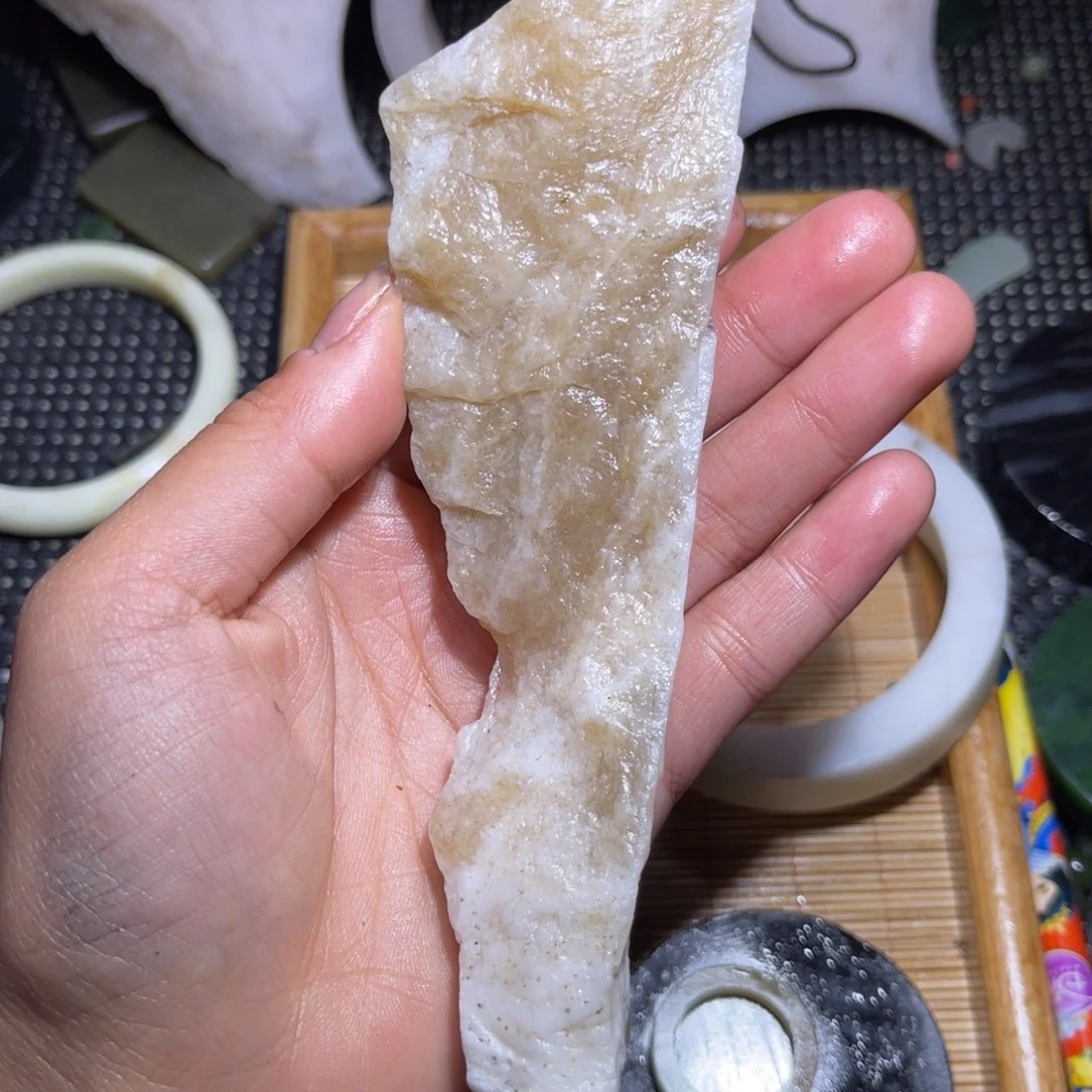 未镶嵌和田玉车挂