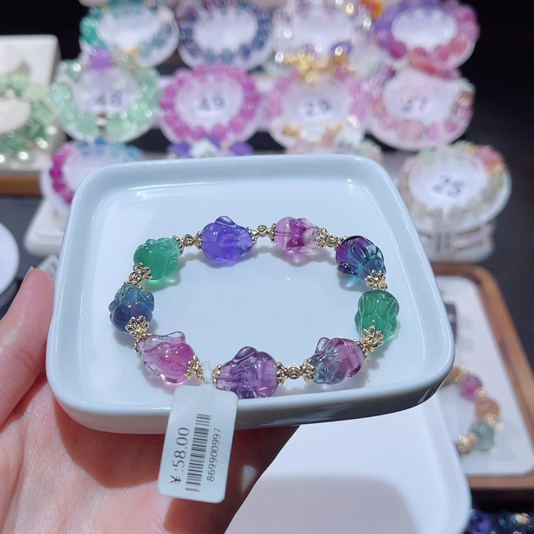 水晶手串未镶嵌兔子萤石