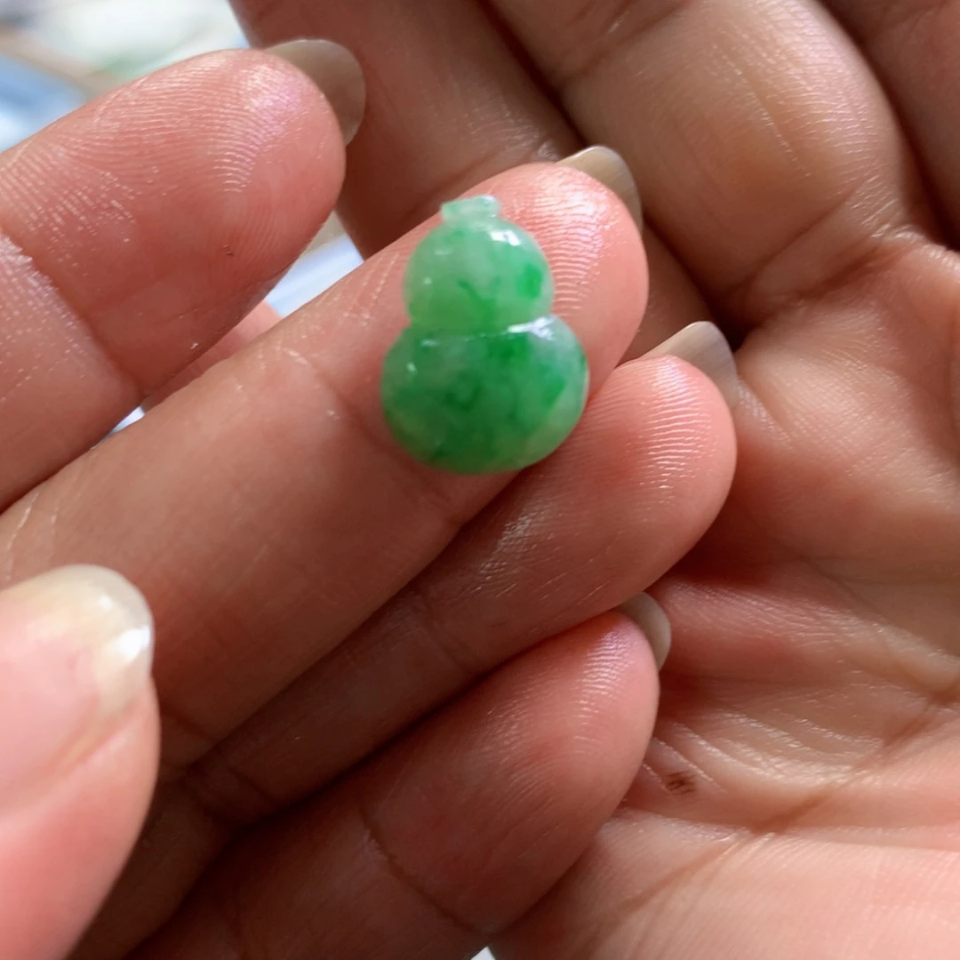 未镶嵌定制翡翠翡翠