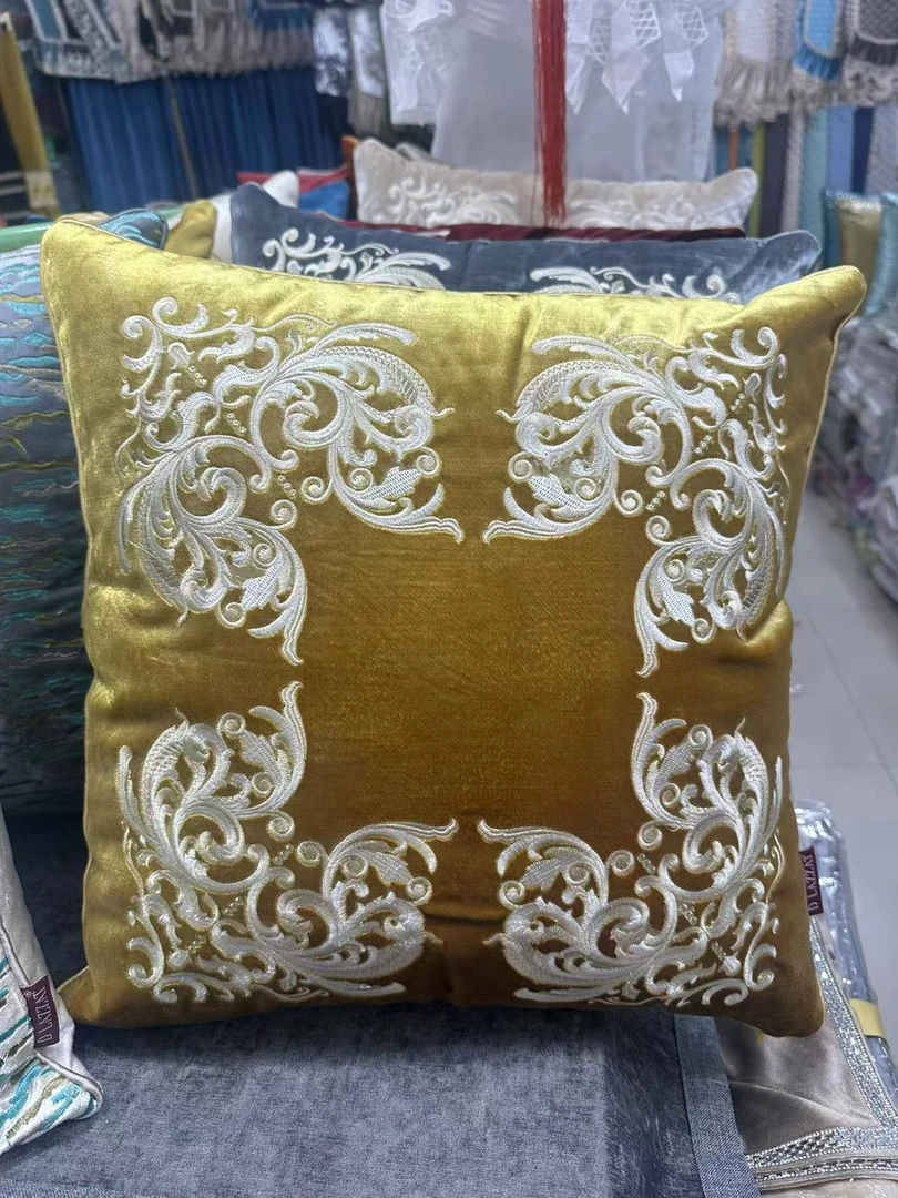 【简爱好物】美式卧室客厅沙发可拆洗绣花枕套枕芯