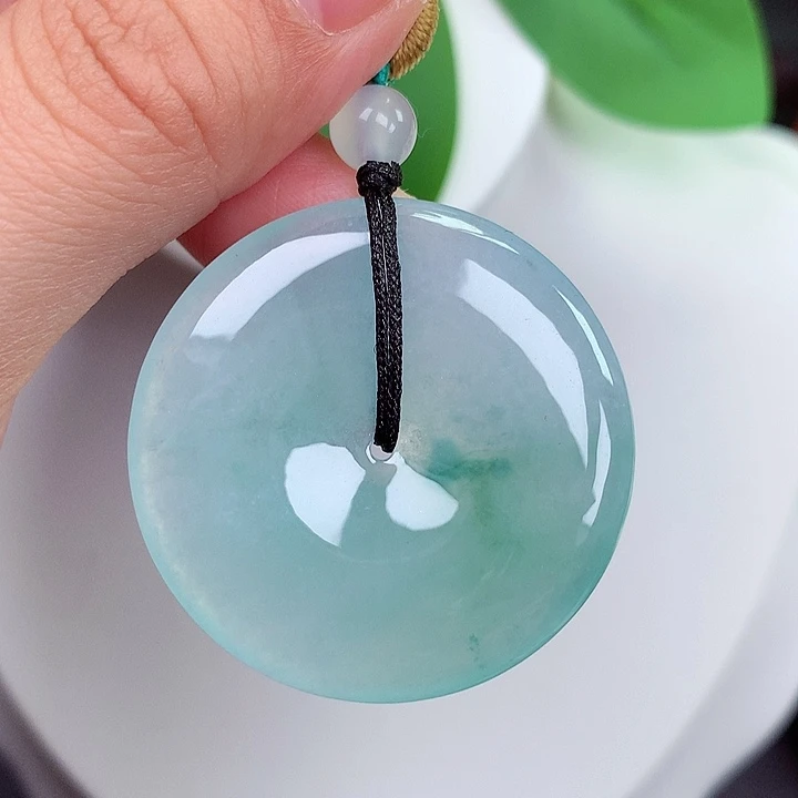 颈饰未镶嵌翡翠平安扣 35.5x5.4mm