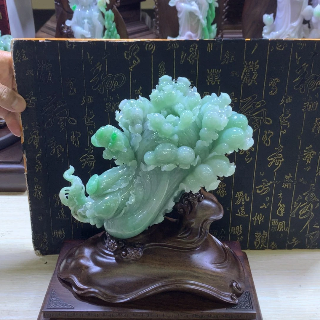 k***a翡翠摆件未镶嵌白菜