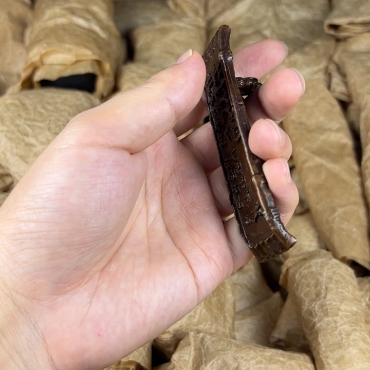 创意设计铜器摆件