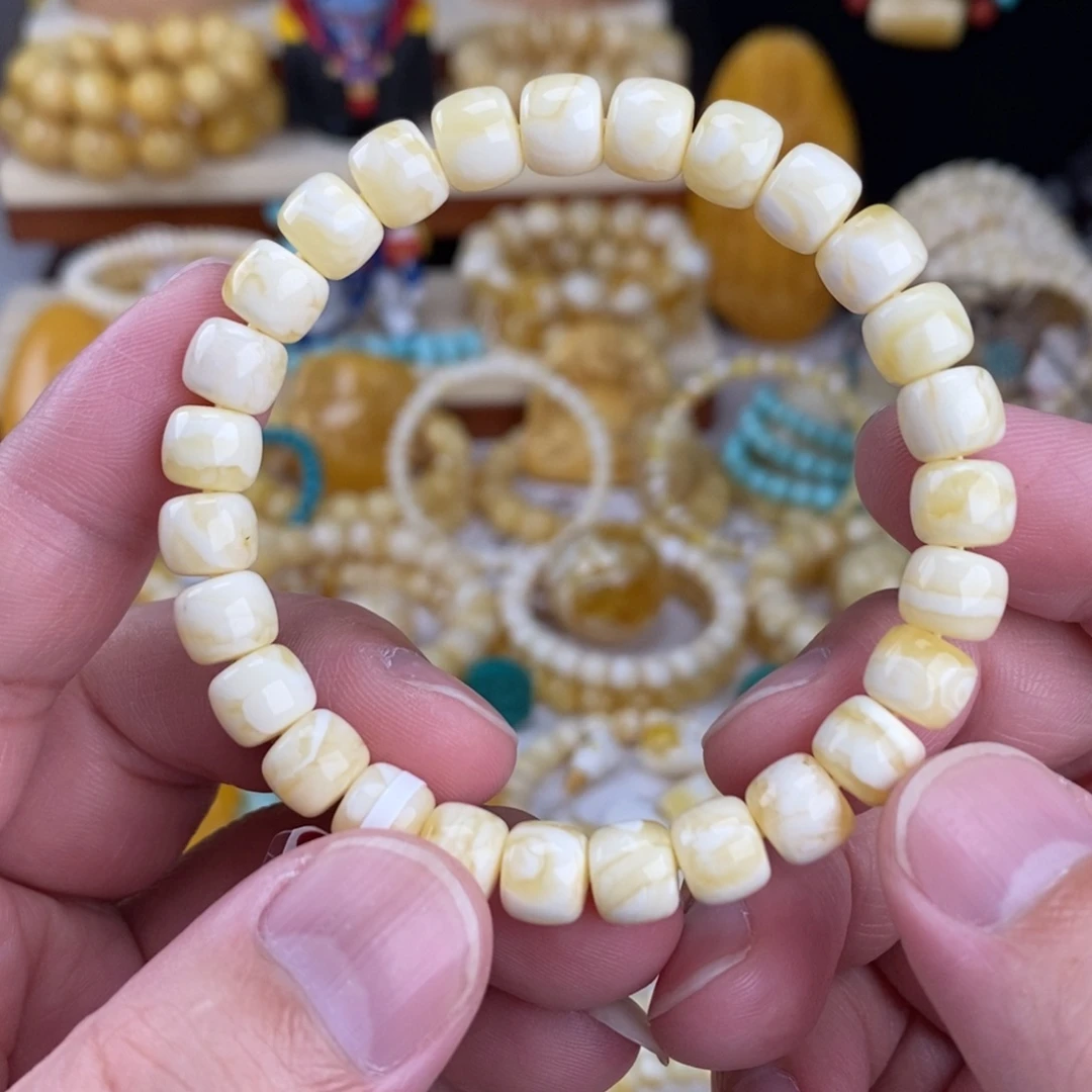 蜜蜡未镶嵌手链瓷白白底虎皮纹8.5mm