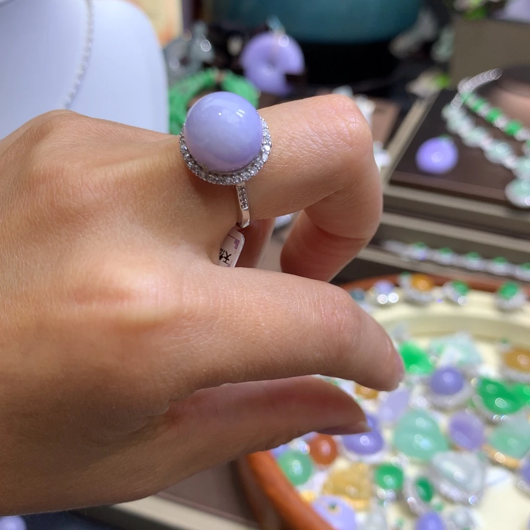 翡翠颈饰银S925镶嵌翡翠吊坠