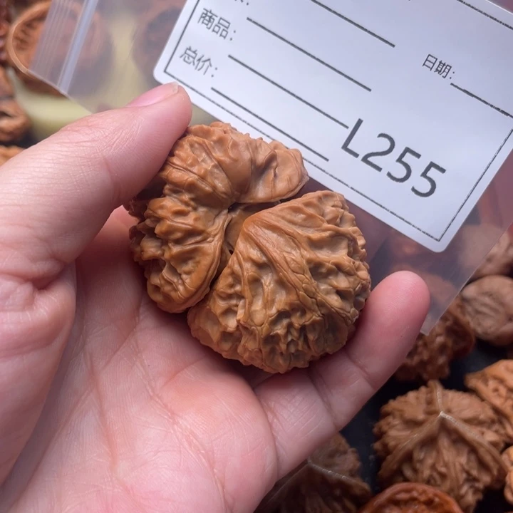 曐***嵒桃核把件45太极霸王蛇