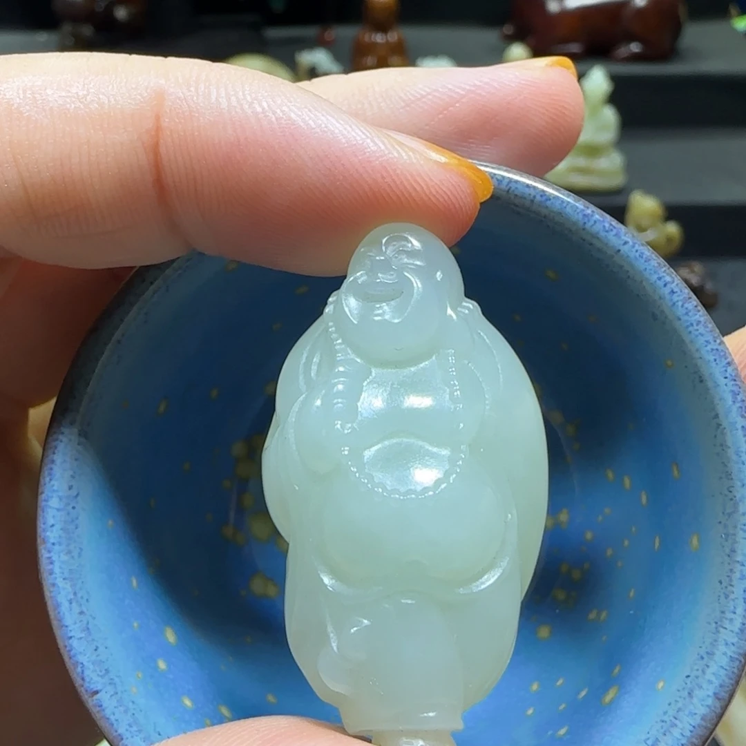 瓷新号开播一漏到底