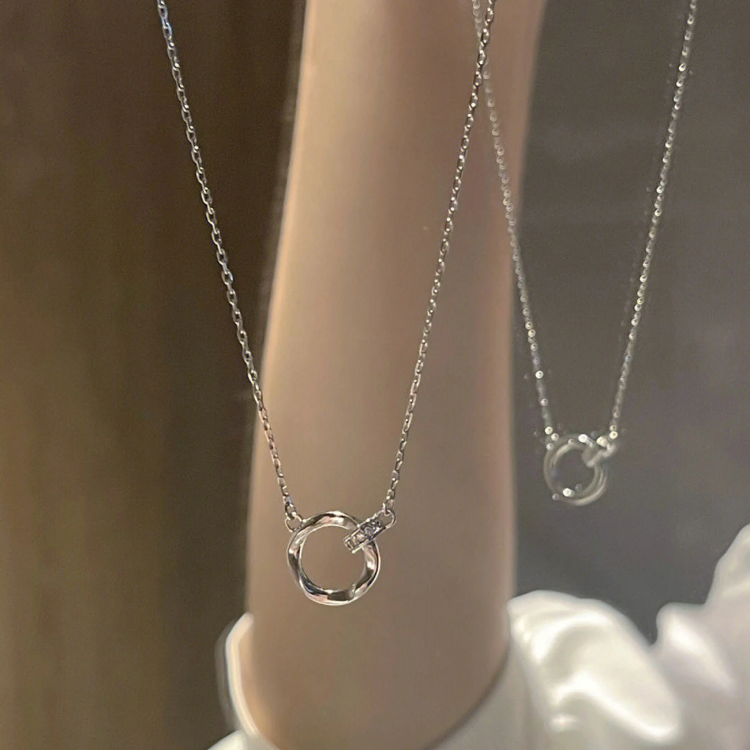 温柒 钛钢项链 莫比乌斯环项链轻奢小众百搭高级精致设计感锁骨链