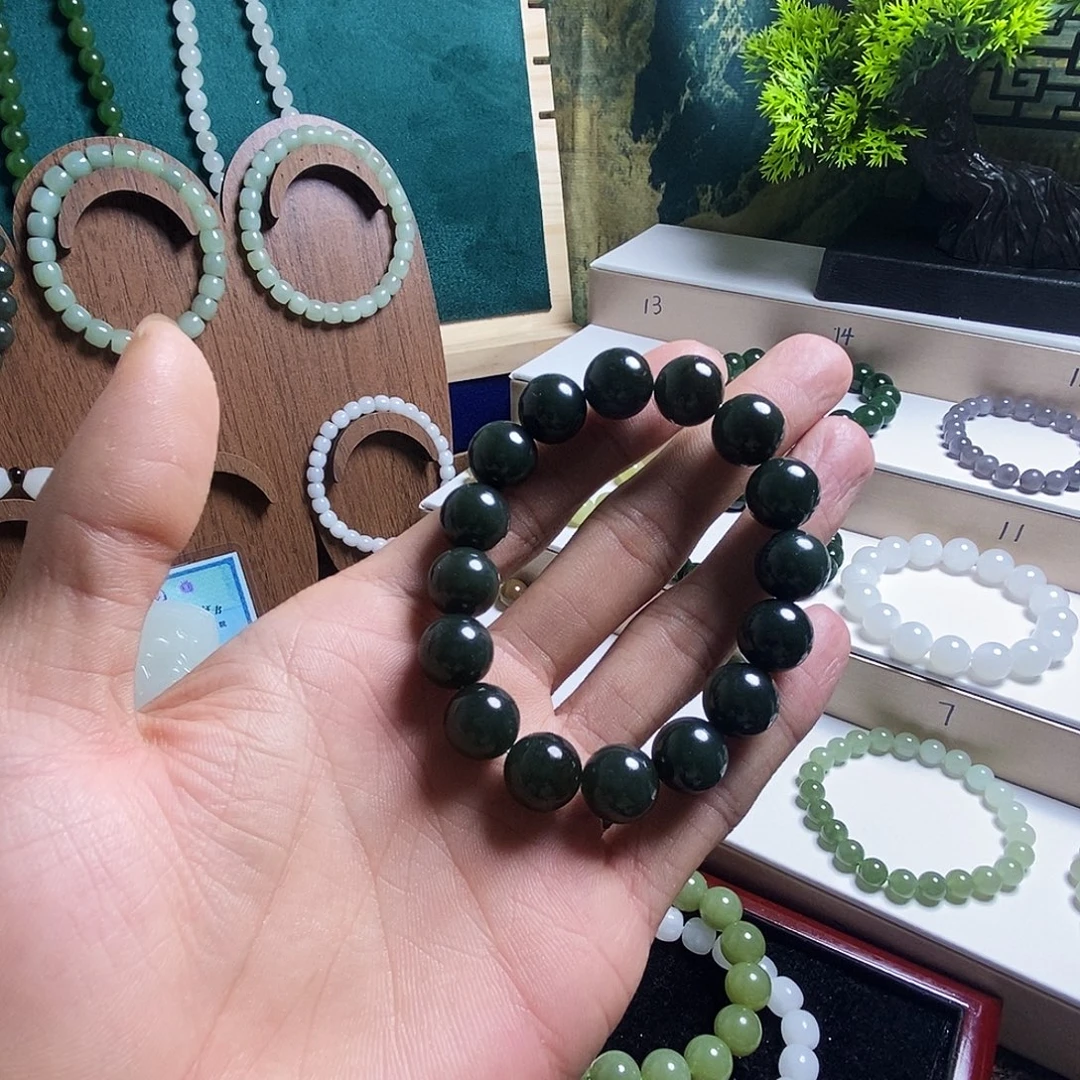 和田玉未镶嵌手链