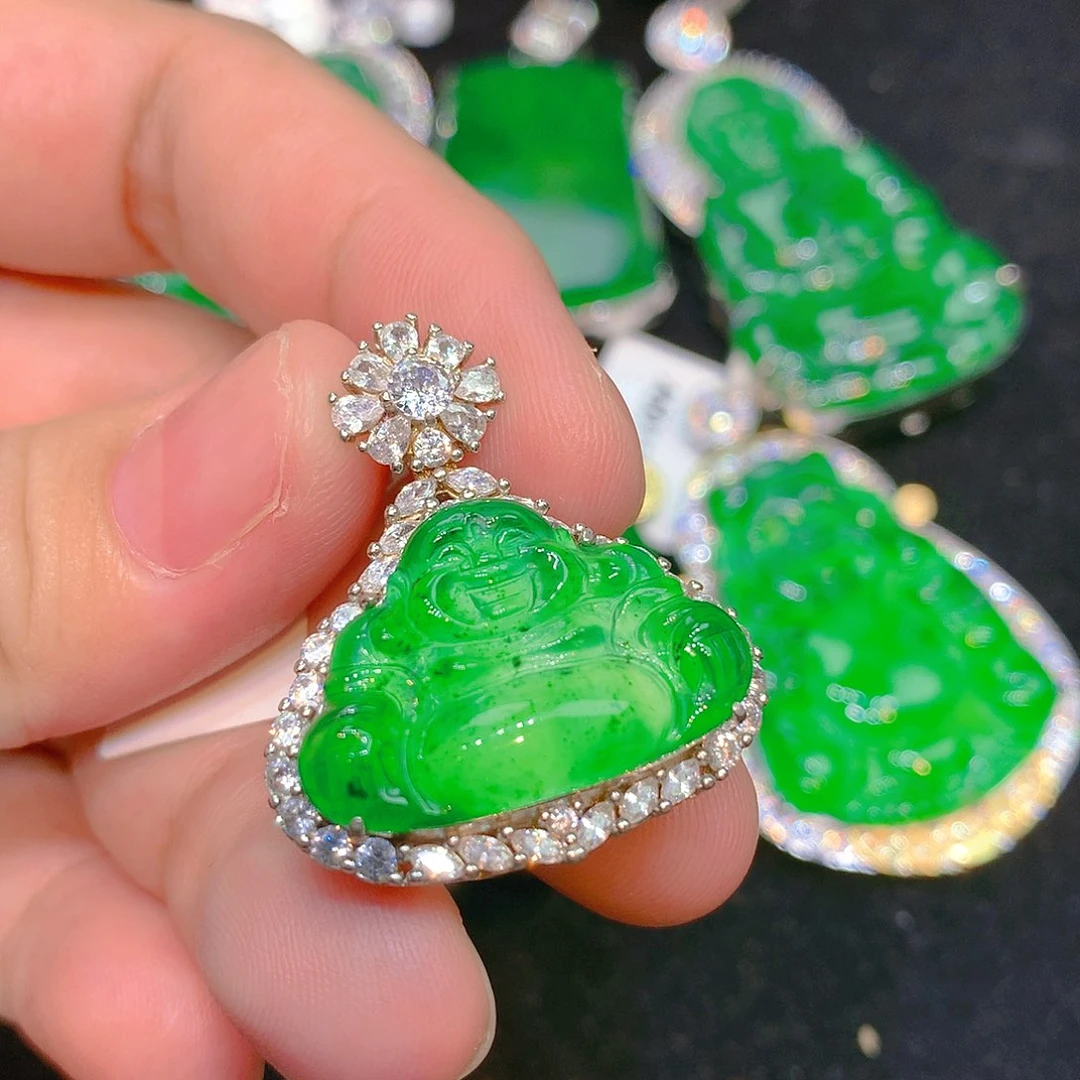 翡翠银S925镶嵌颈饰翡翠