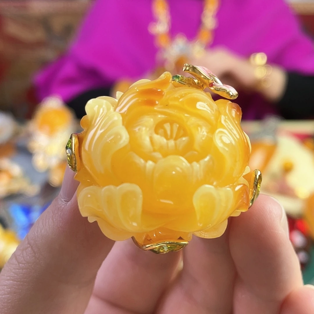 蜜蜡戒指银S925镀金镶嵌29克