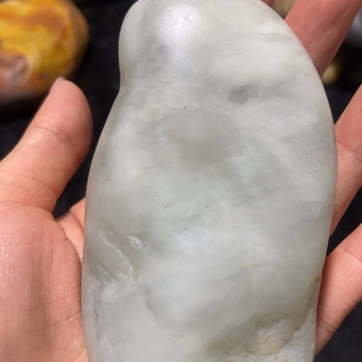 未镶嵌和田玉（糖玉）挂件