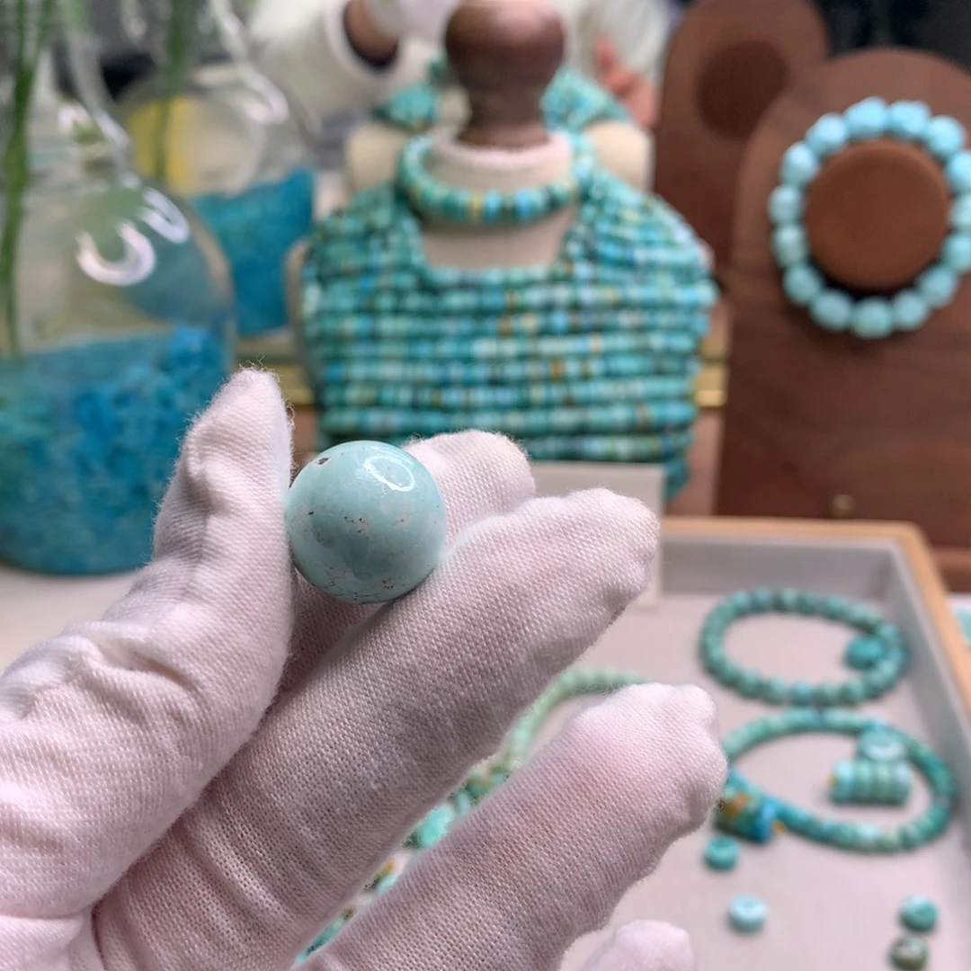 绿松石未镶嵌饰品