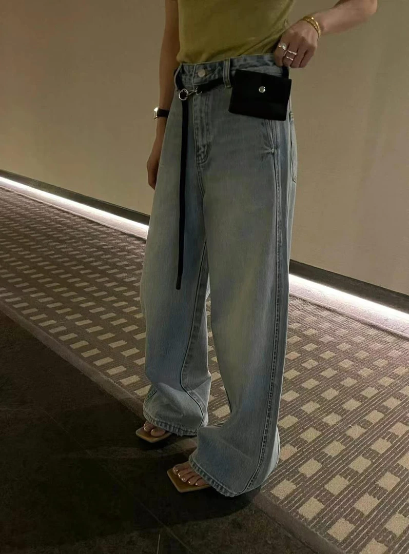 琦琦_25春季新品显瘦腰包阔腿牛仔裤