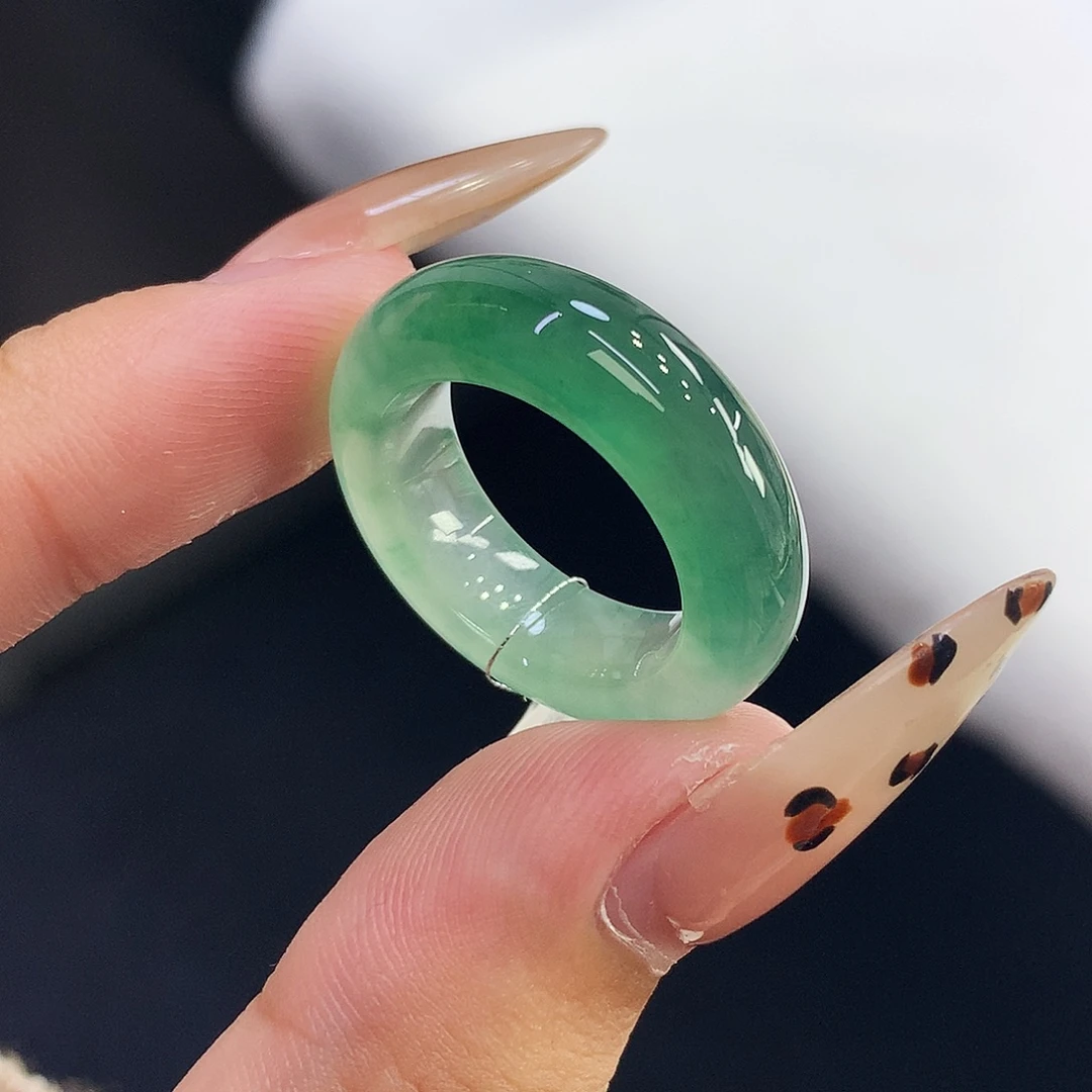 翡翠未镶嵌戒指12号