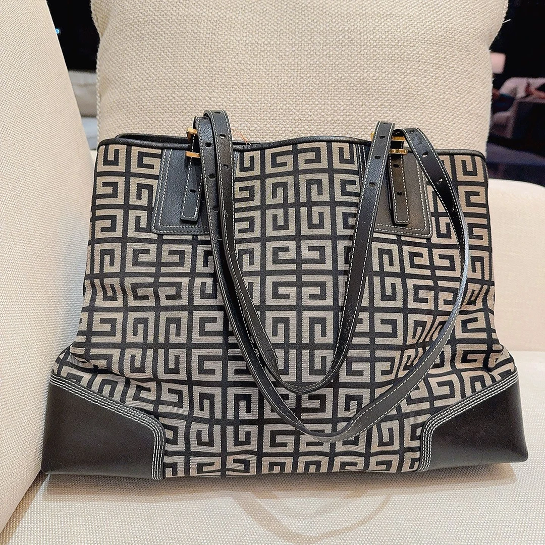 95新 Givenchy/纪梵希  老花托特包 1533 3693