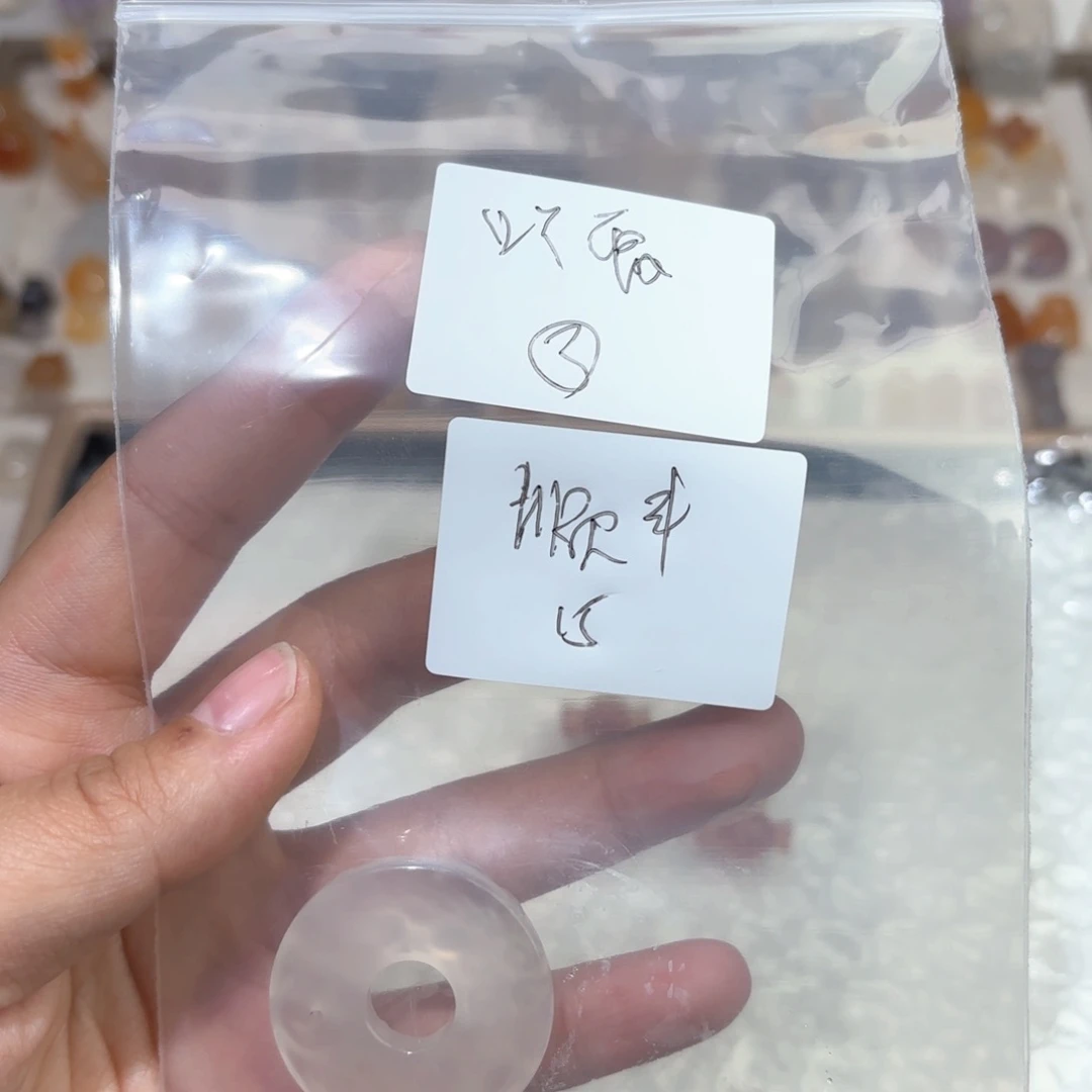 玛瑙/玉髓颈饰未镶嵌吖*。