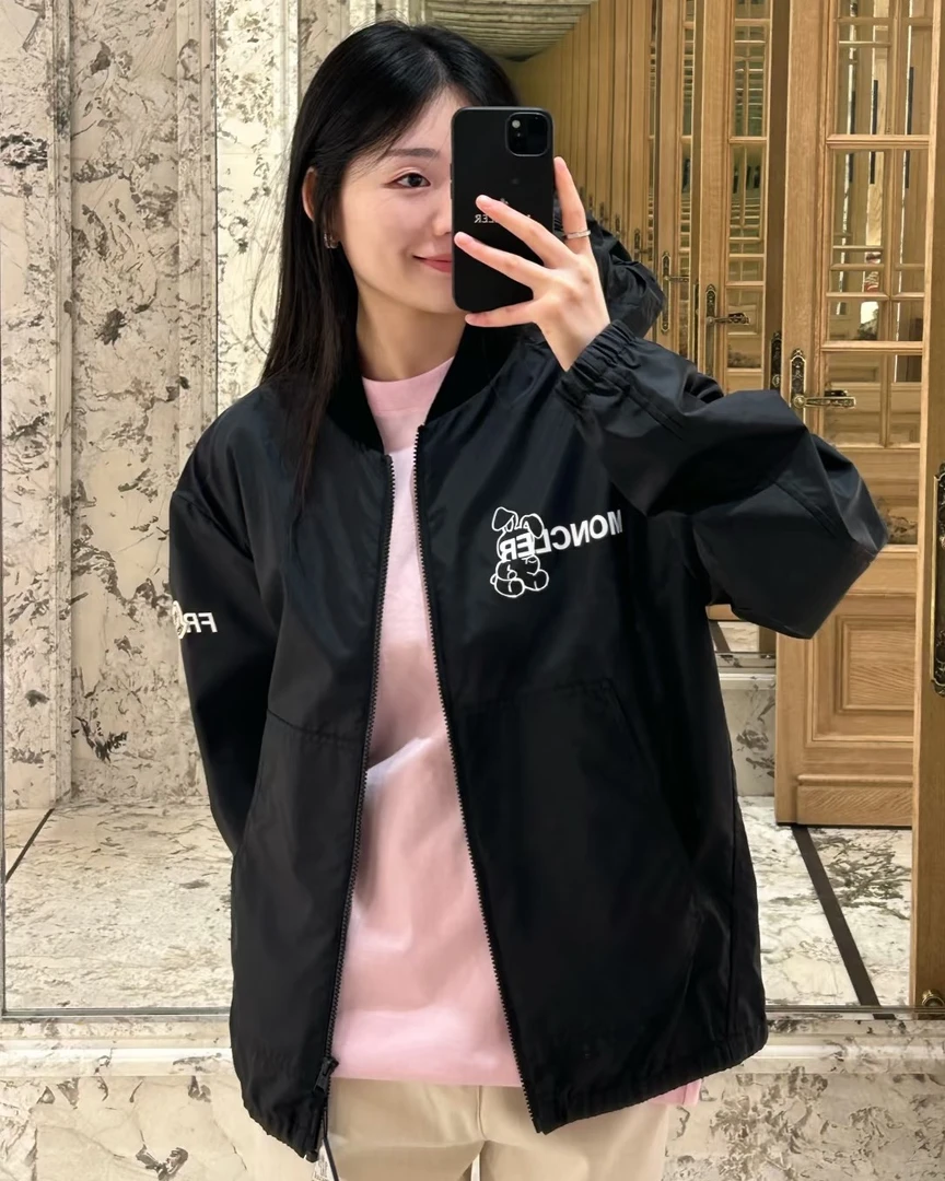 未使用 MONCLER LY 25春夏 X Frgmt 联名款兔子 男士外套1A00009