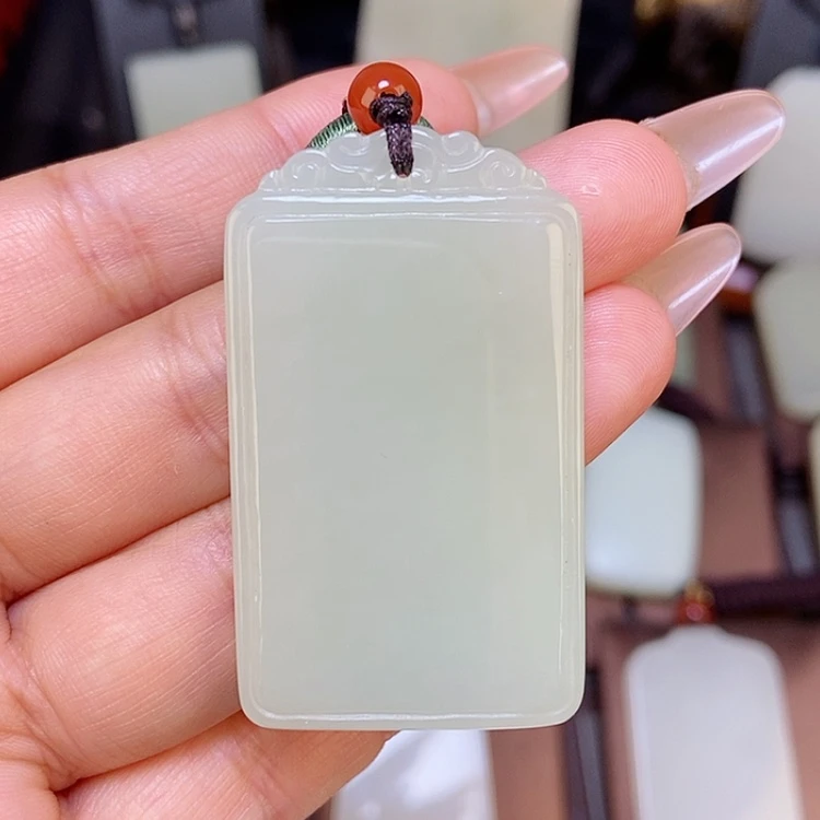 【闪购商品】颈饰未镶嵌和田玉