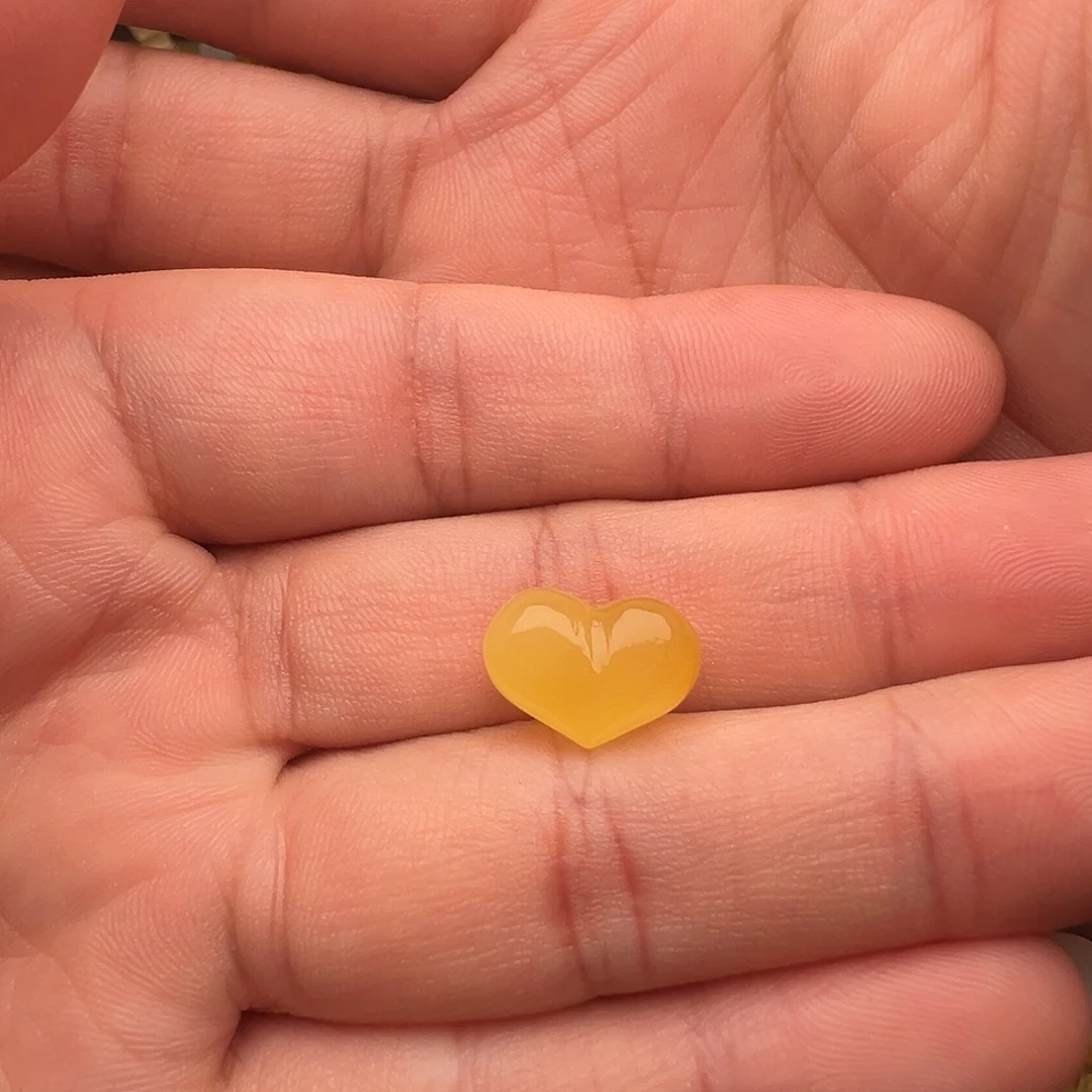 蜜蜡未镶嵌颈饰屁桃提溜（打孔不退换）